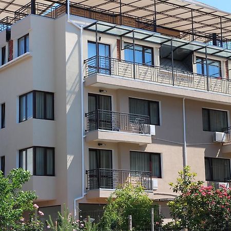 Flowers Apartments เนเซบาร์ ภายนอก รูปภาพ