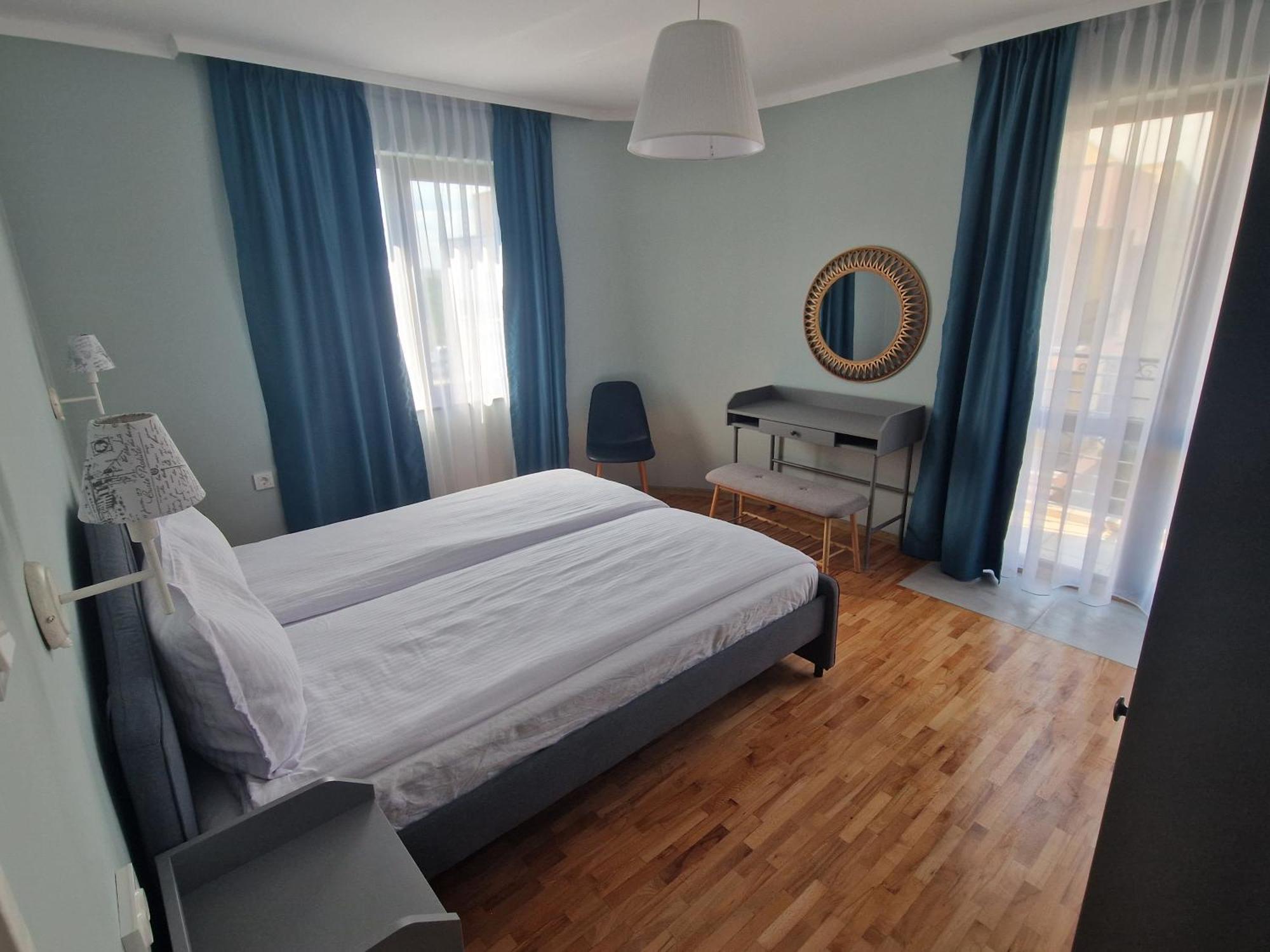 Flowers Apartments เนเซบาร์ ภายนอก รูปภาพ