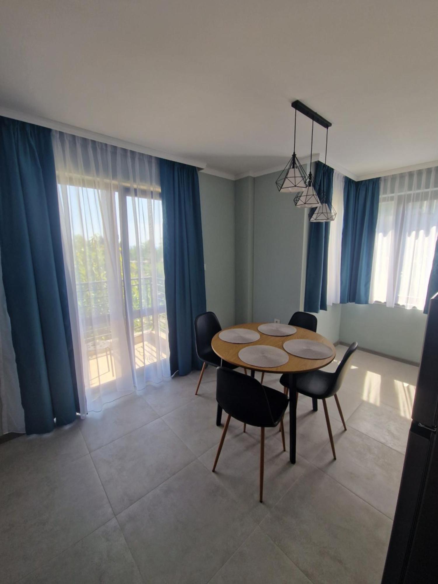 Flowers Apartments เนเซบาร์ ภายนอก รูปภาพ